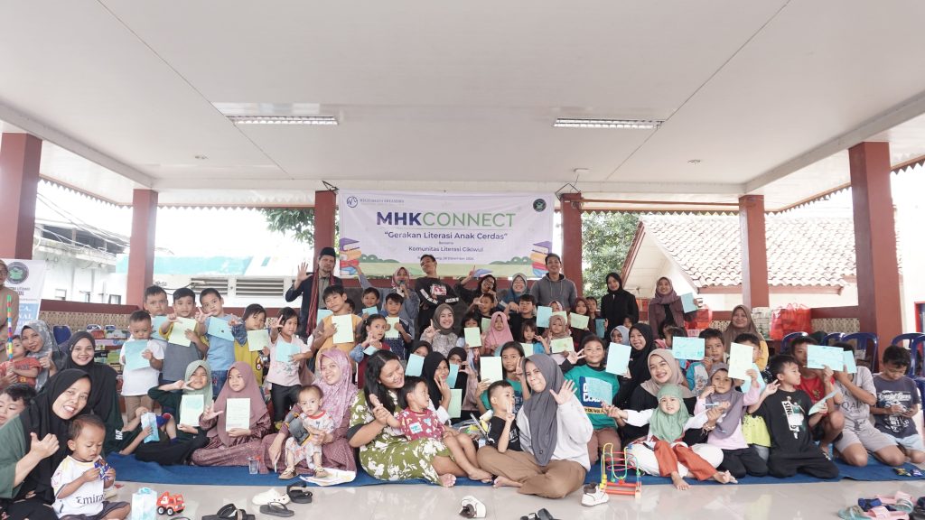 CSR Gerakan Literasi Anak Cerdas MHK